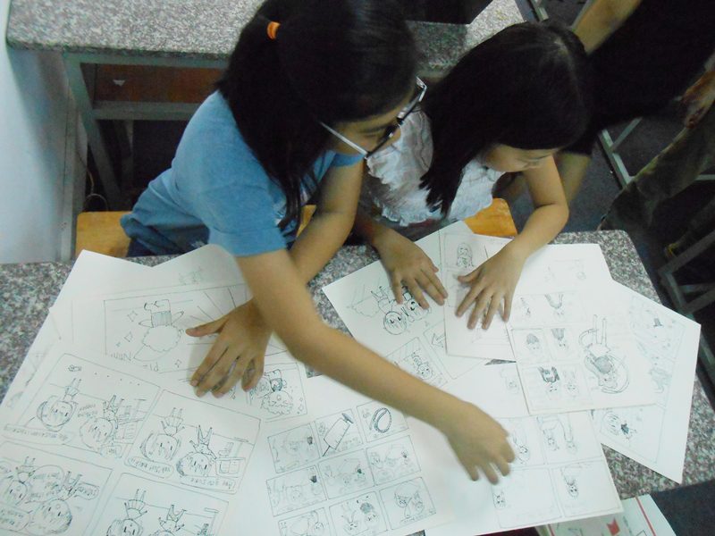 đột nhập lớp học vẽ manga