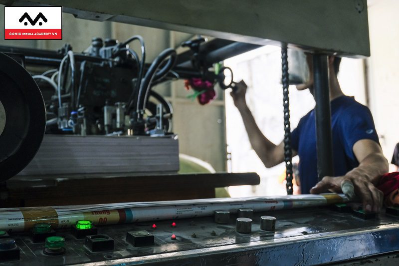 Sinh viên CMA đi nhà in Đại Phúc Đạt