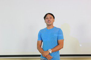 họa sĩ Reggie de la Cruz