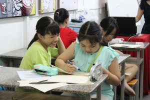 lớp vẽ cho bé 06