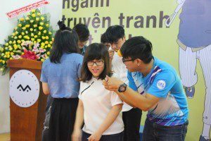 tham gia trò chơi tại lễ khai giảng Viện truyện tranh và Hoạt hình 10