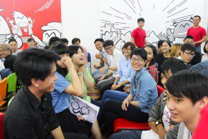 tham gia trò chơi tại lễ khai giảng Viện truyện tranh và Hoạt hình 7