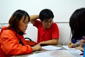 giờ học kịch bản lớp học vẽ truyện tranh cấp tốc khóa 4