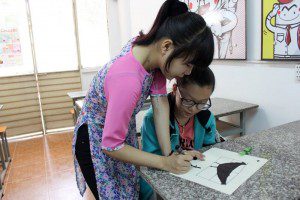 Lớp dạy vẽ thiếu nhi K10 17