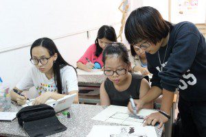 Lớp dạy vẽ thiếu nhi K10 23