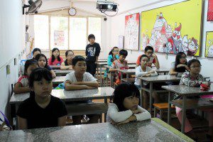 Lớp dạy vẽ thiếu nhi K10