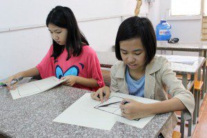 Lớp dạy vẽ thiếu nhi K10 7