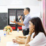 Khai giản Lớp học viết kịch bản và vẽ truyện tranh