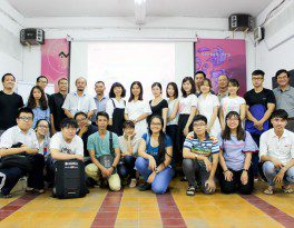 Khai giản Lớp học viết kịch bản và vẽ truyện tranh